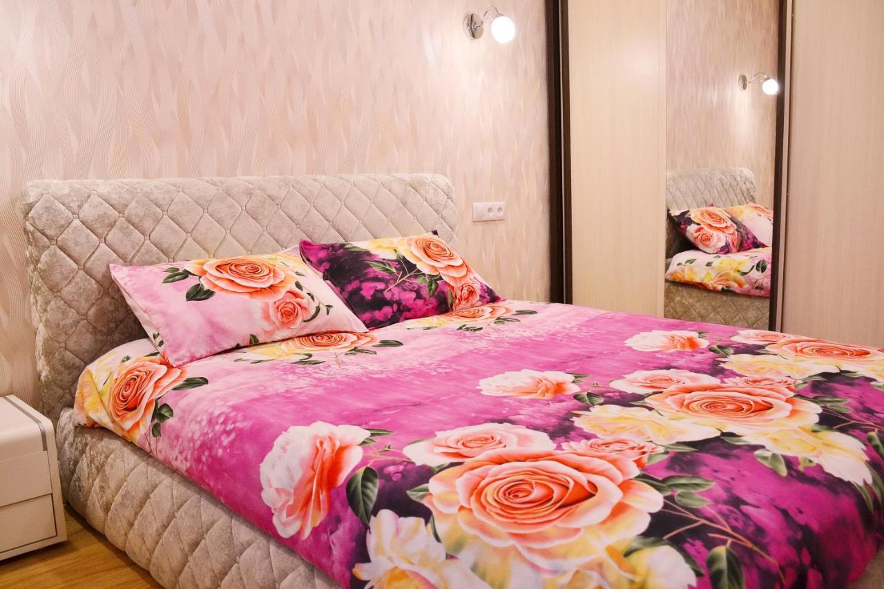 Julias Apartments Riga, 3X Rooms Exterior photo